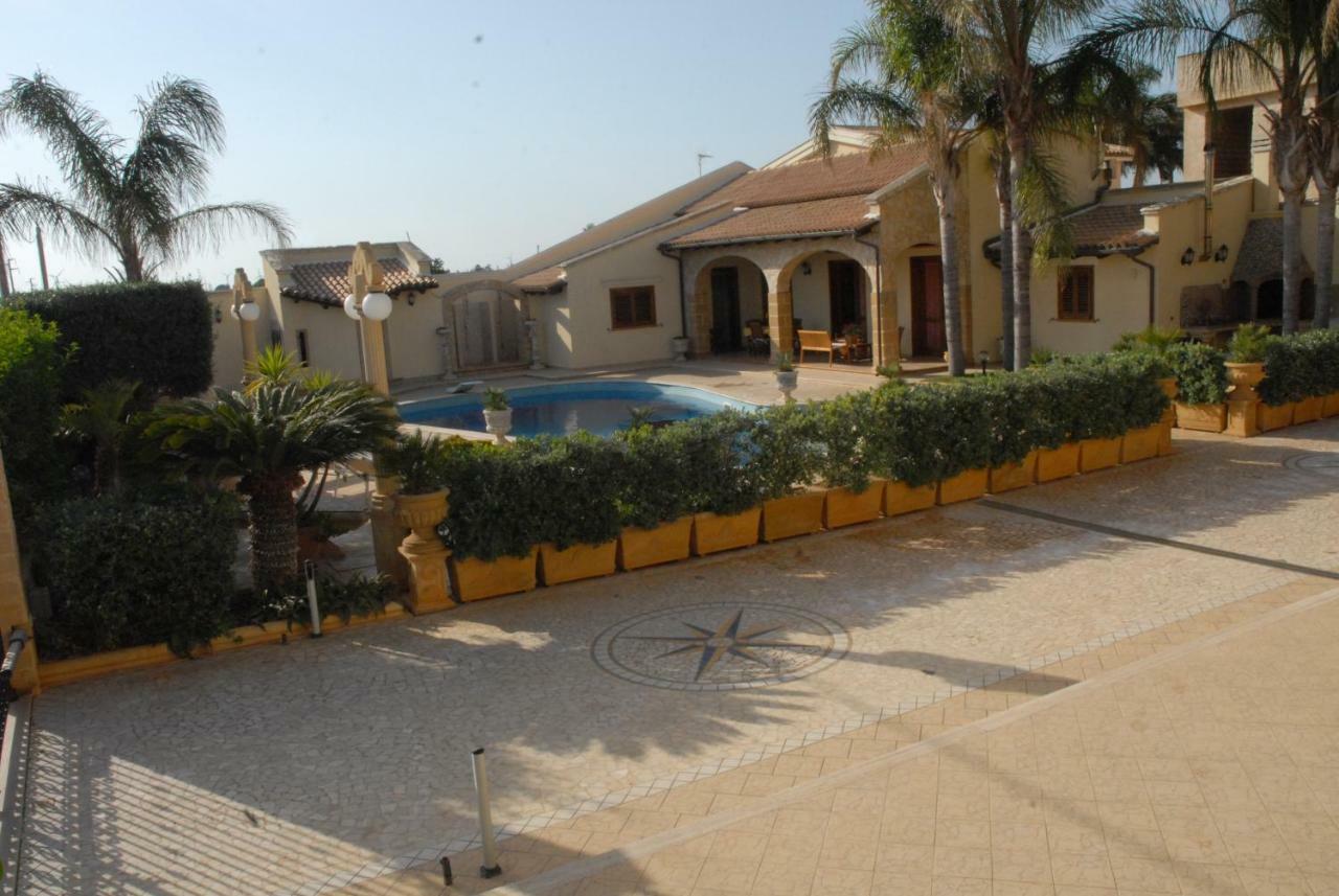 Suite Margarita Mazara del Vallo Exterior foto